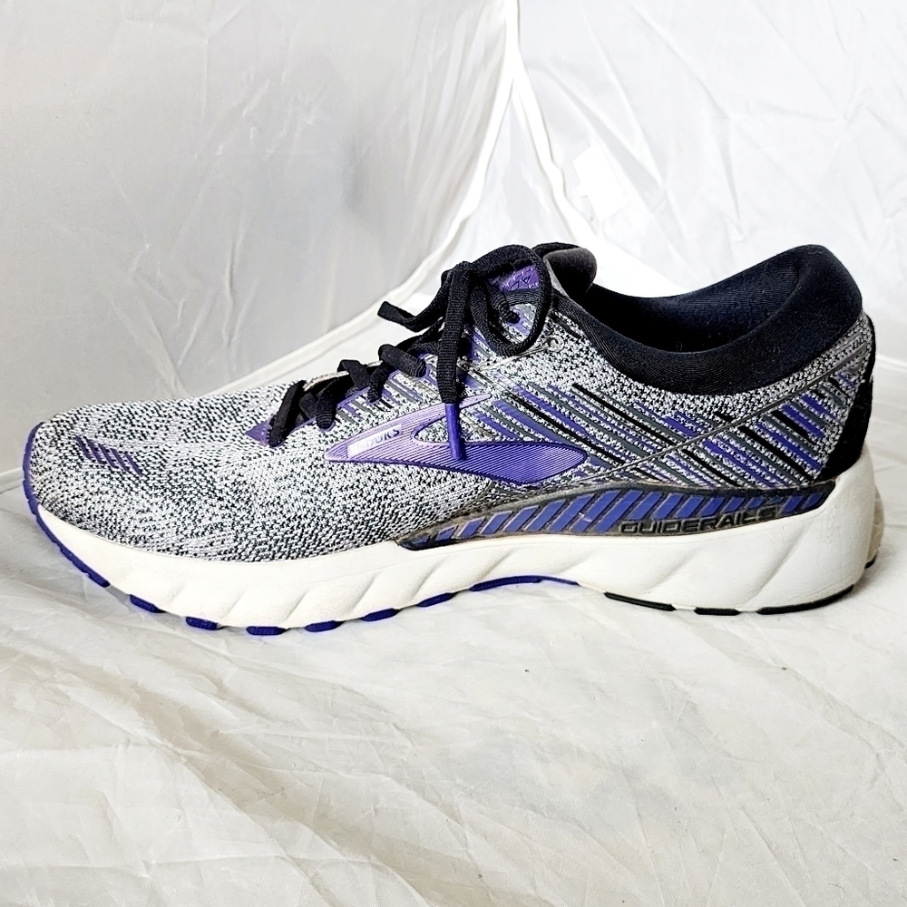 Brooks Adrenaline GTS 19 DNA Loft Womens Size 13 Cushion Support Grey Purple EUC - Picture 5 of 16